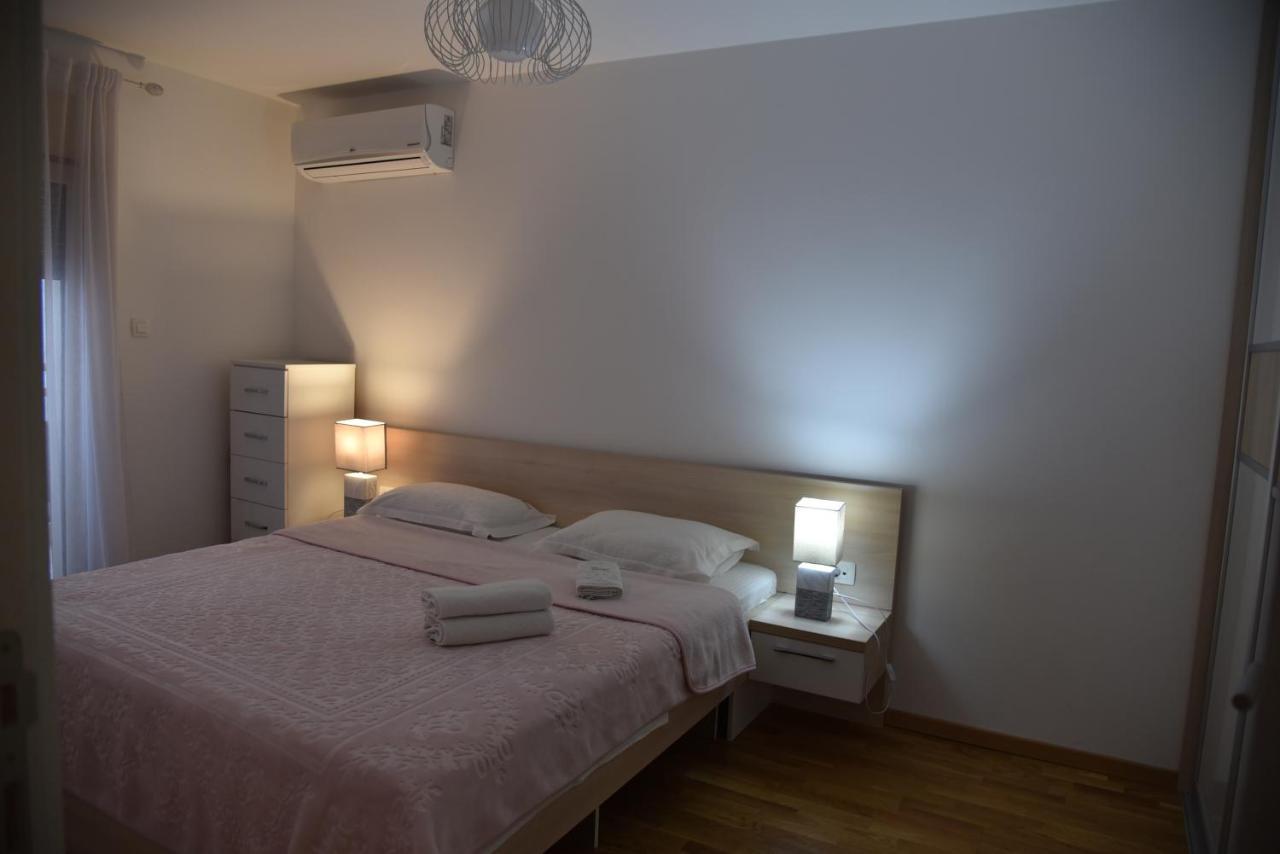 Apartment Lux Fontana Budva Luaran gambar